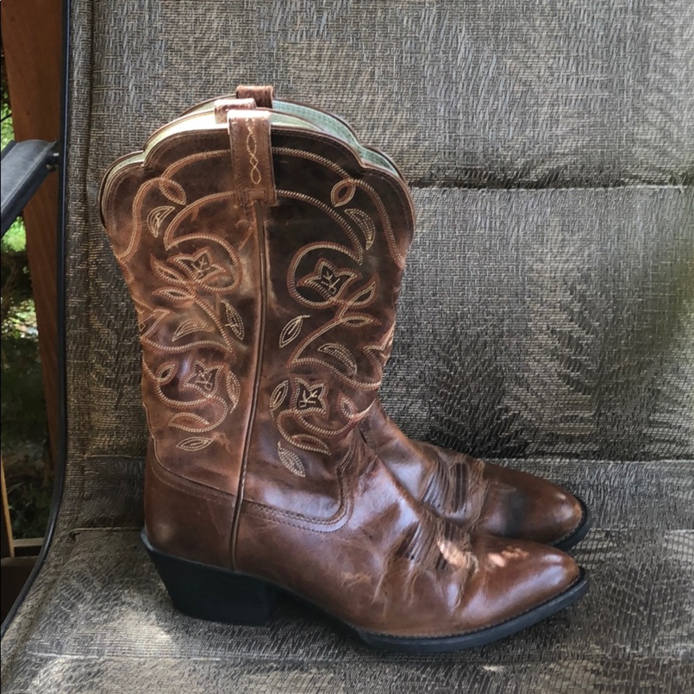 Ariat boots 8.5